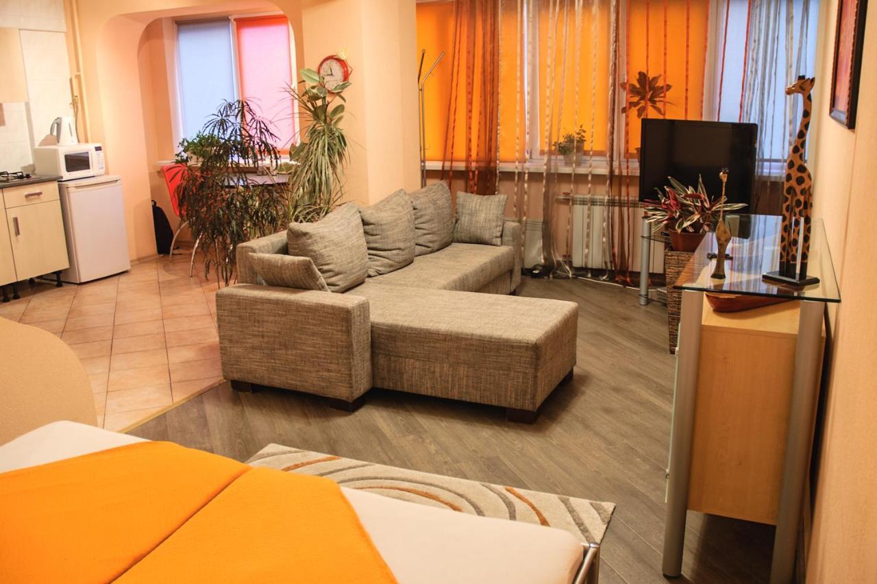 公寓 Kiev Central Apartment
